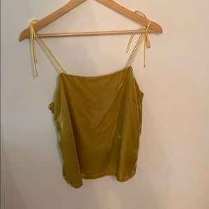 Cupcakes and cashmere velvet top size small